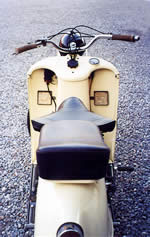 Moto Guzzi - Galletto - vista alto